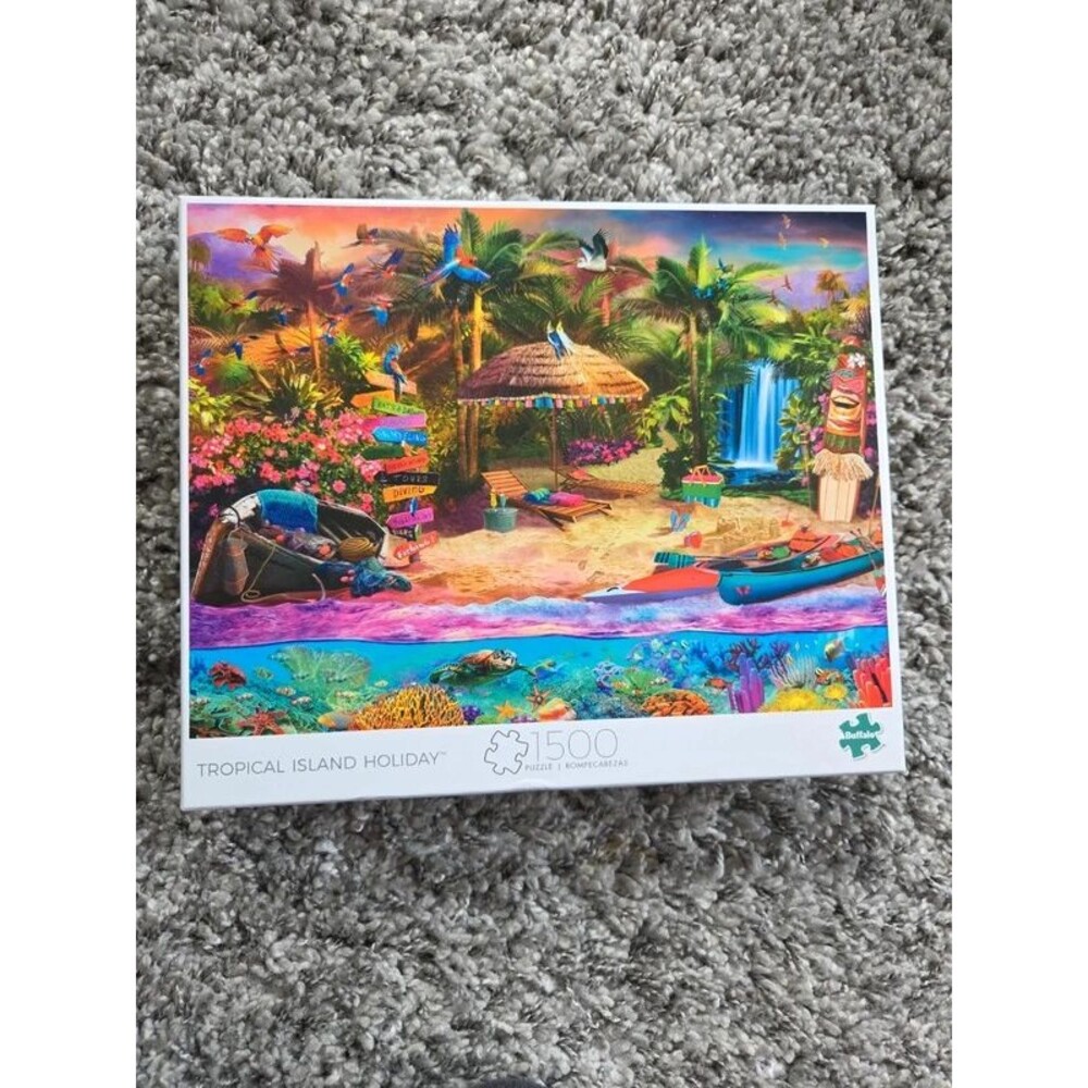 Buffalo Tropical Island Holiday 1500 Piece Puzzle